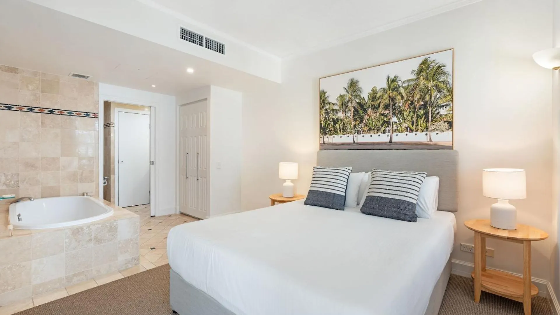 Laguna On Hastings 114 Hastings Street 32 Noosa Heads Apartment