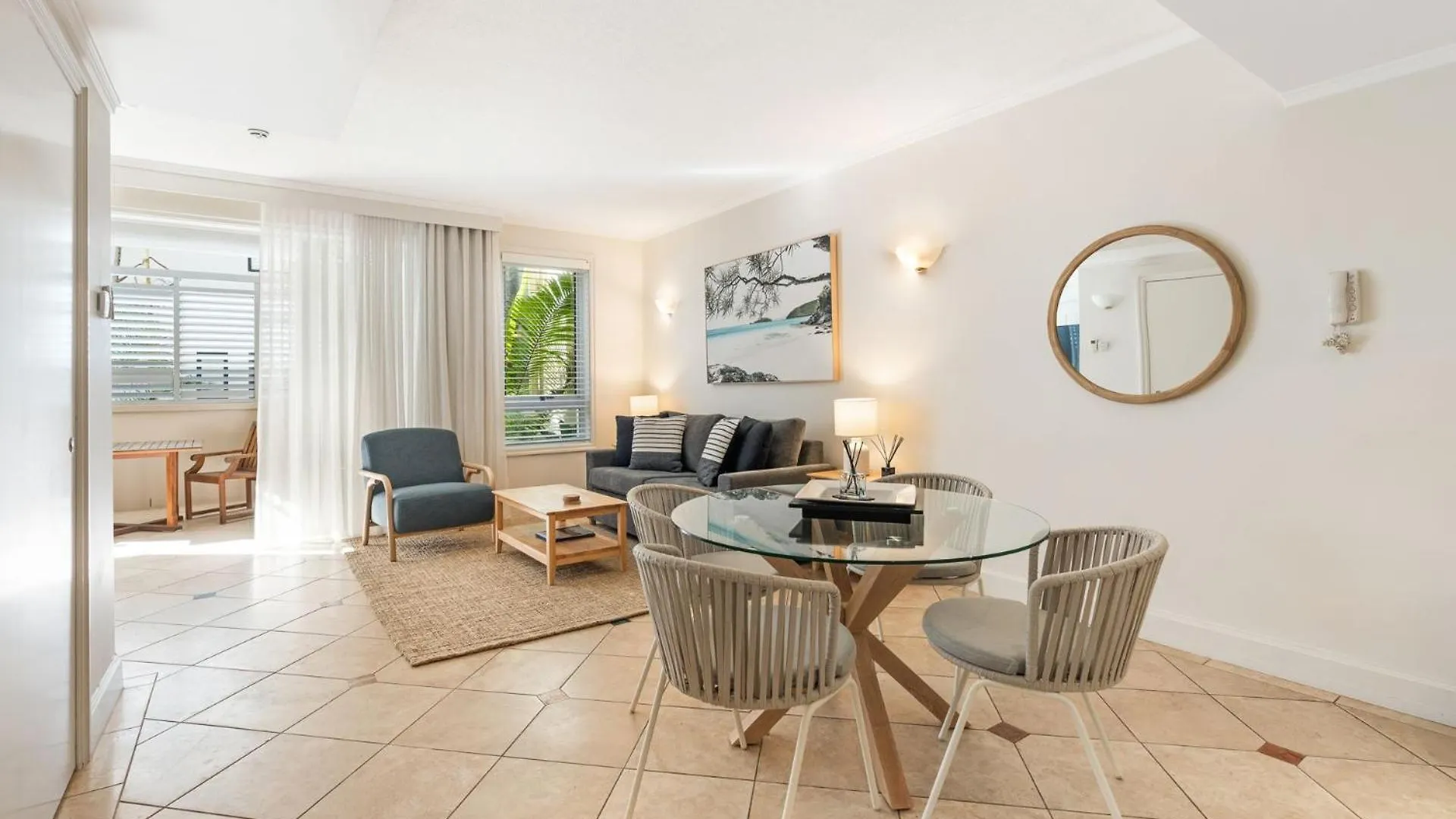 Laguna On Hastings 114 Hastings Street 32 Noosa Heads